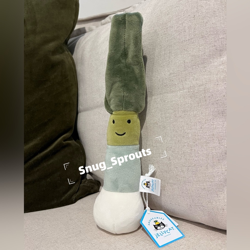 NWT Retired‼️ Jellycat vivacious vegetable leek fun Rare HTF - FAST SHIPPING!